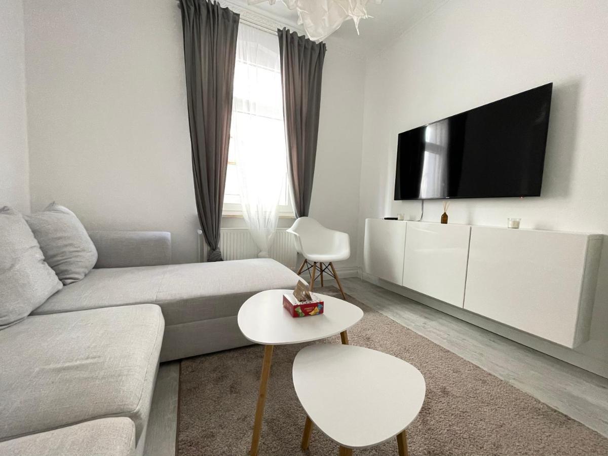 75Qm - 3 Rooms - Free Parking - Mallibase Apartments Ανόβερο Εξωτερικό φωτογραφία